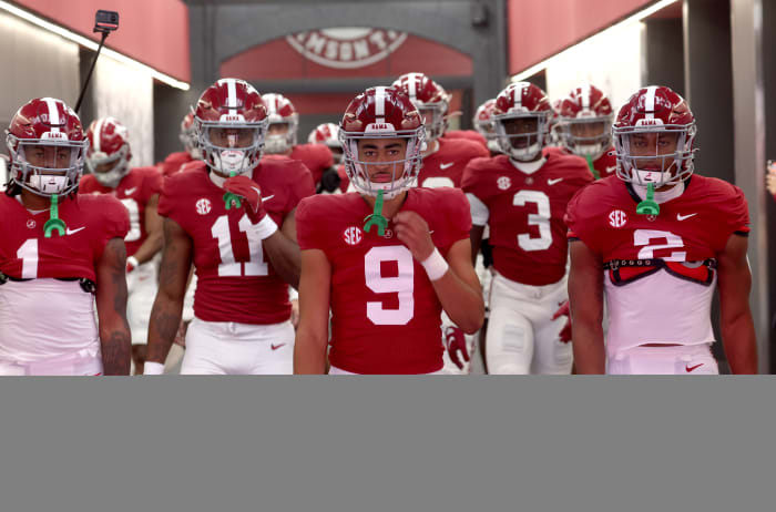 112622_MFB_YoungBr_Auburn_CTP1991